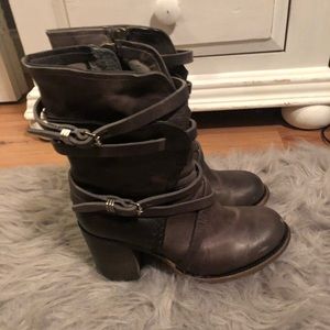Freebird Baker boots size 8.